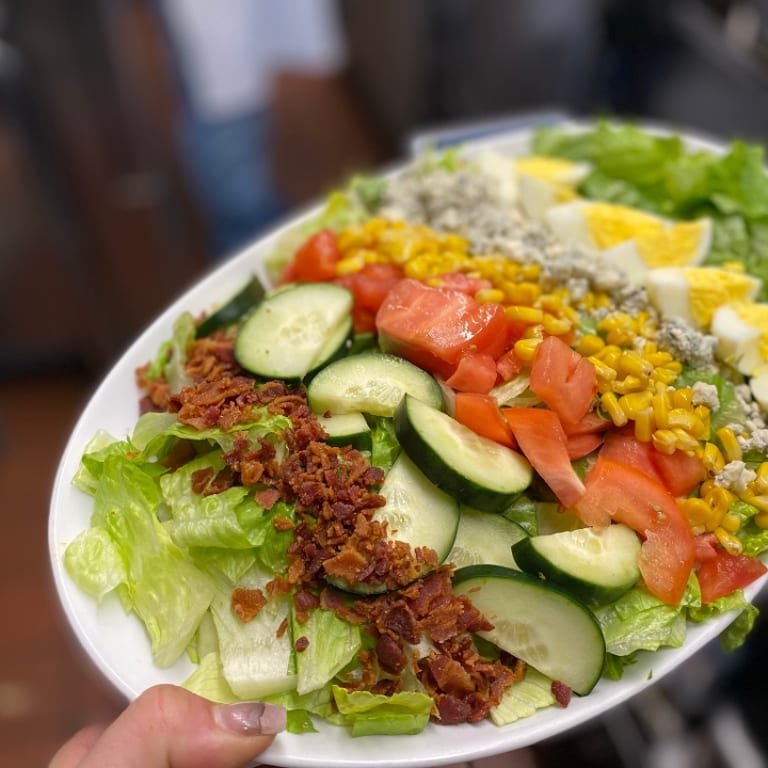 Cobb Salad: A Fresh American Classic
